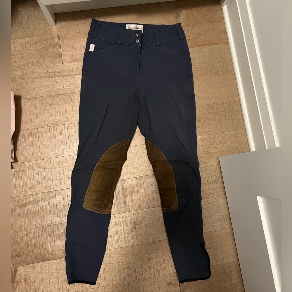 3 pairs of Tailored Sportsmans & 1 pair of Smartpak Pipers